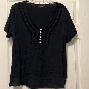 Laura Scott Black short sleeve
